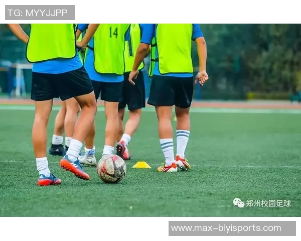 如何顺利通过足球裁判证考试的详细步骤与准备指南 如何顺利通过足球裁判证考试的详细步骤与准备指南