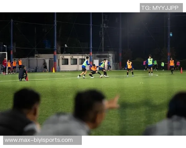 徐鹏足球：从青训到职业赛场的成长之路与未来展望