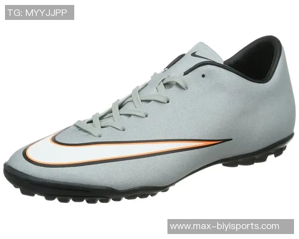 探索足球鞋XPD的卓越性能与时尚设计助力球场表现提升